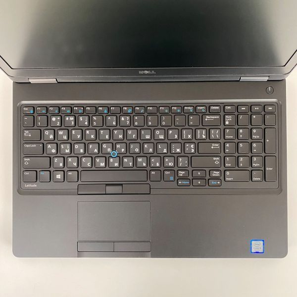 Ноутбук Dell Latitude 5580 15.6" HD i5-7300U\8 GB RAM\240 GB SSD а-2925 фото