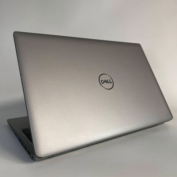 Ноутбук Dell Latitude 5530 15,6" FullHD i5-1240P\16 GB RAM\256 GB SSD q-263 фото