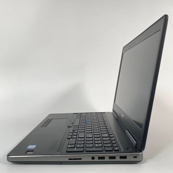 Ноутбук Dell Precision 7520 FHD i7-7820HQ\M1200 4GB\16GB\128SSD+500HDD а-896 фото