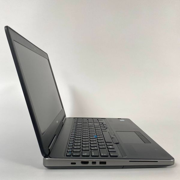 Ноутбук Dell Precision 7520 FHD i7-7820HQ\M1200 4GB\16GB\128SSD+500HDD а-896 фото