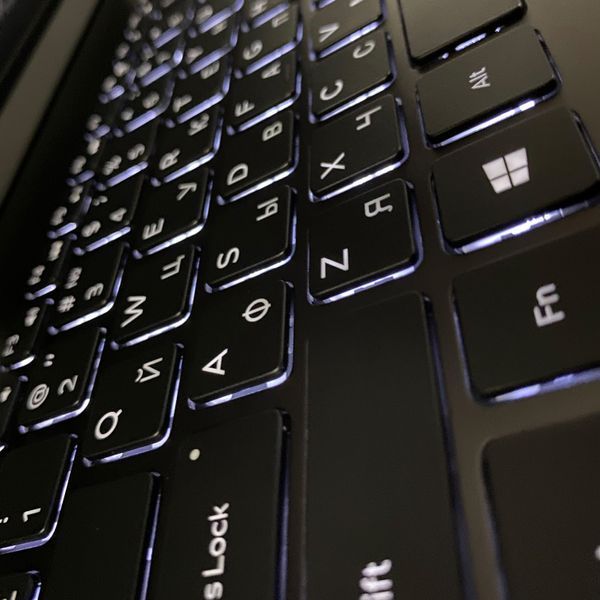 Ноутбук Dell Inspiron 7577 i7-7700HQ/GTX 1060 6gb/16RAM/128SSD+1TB HDD а-1201 фото