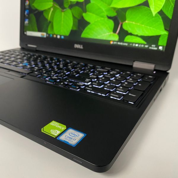 Ноутбук Dell 5580 15.6" FullHD i7-7820HQ/Nvidia 940MX 2GB/16RAM/512SSD а-999 фото