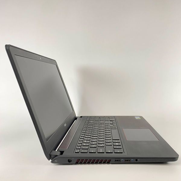 Ноутбук Dell Inspiron 5577 15.6" FullHD i5-7300HQ/16 RAM/512 SSD/NVIDIA GTX 1050 4 GB а-2578 фото
