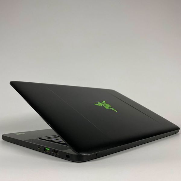 Ноутбук Razer Blade 14" FullHD i7-6700HQ/GTX 1060 6GB/16 RAM/512 SSD а-1213 фото