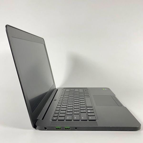 Ноутбук Razer Blade 14" FullHD i7-6700HQ/GTX 1060 6GB/16 RAM/512 SSD а-1213 фото