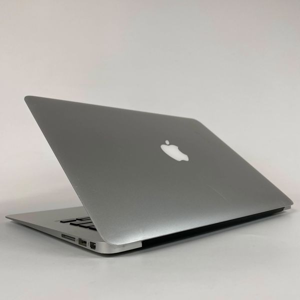Ноутбук Apple MacBook Air A1466 13.3" i5-5250U\8 GB RAM\256 GB SSD а-1430 фото