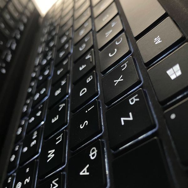 Ноутбук Microsoft Surface Laptop 3 13.5" 2K Touch i5-1035G7/8 RAM/256 SSD а-1830 фото