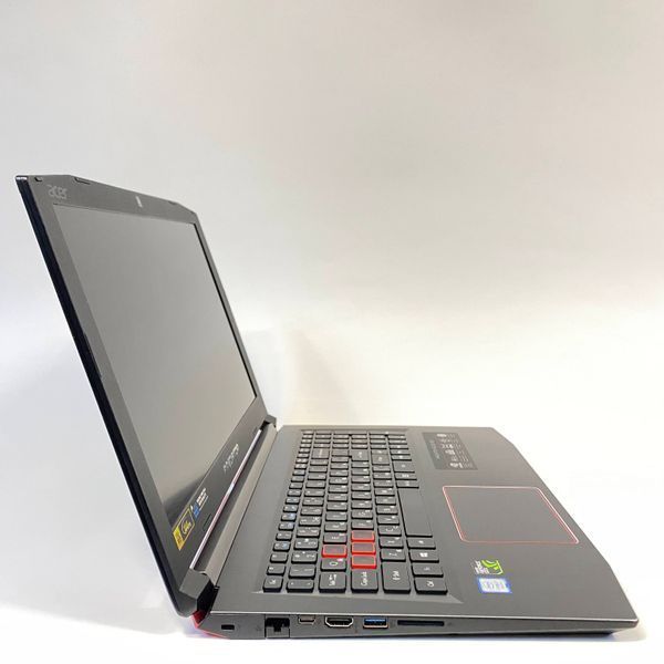 Ноутбук Acer Predator 15.6" 144 GHz i7-8750H/GTX 1060 6GB/16RAM/512SSD а-1065 фото