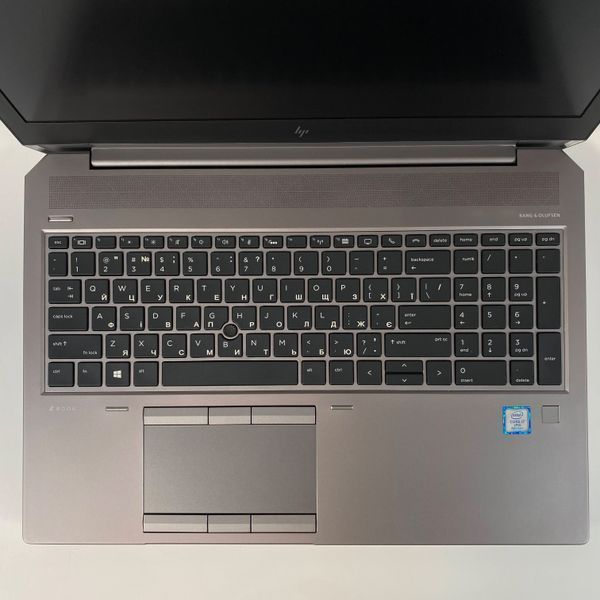 Ноутбук HP zBook 15 G5 15,6" FullHD i7-8850H/16 RAM/256 SSD/Nvidia P1000 4 GB а-2780 фото