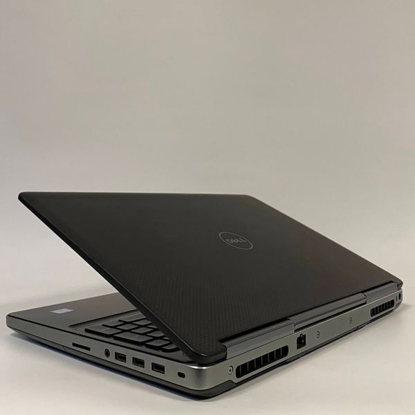 Ноутбук Dell Precision 7510 i7-6820HQ\Nvidia M2000M 4GB\16RAM\512SSD а-1211 фото