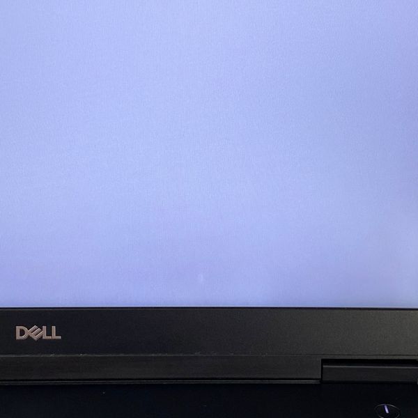 Ноутбук Dell Precision 7730 17.3" FullHD Xeon E-2186M\16 RAM\512 SSD\NVIDIA Quadro P5200 16 GB а-2976 фото