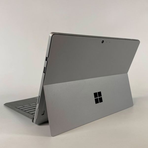Ноутбук Microsoft Surface Pro 1796 12.3" 2736x1824 Touch i5-7300U/8 RAM/256 SSD а-1913 фото