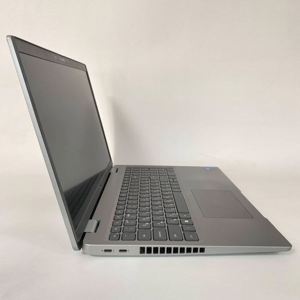 Ноутбук Dell Latitude 5530 15,6" FullHD i5-1240P\16 GB RAM\256 GB SSD а-3041 фото