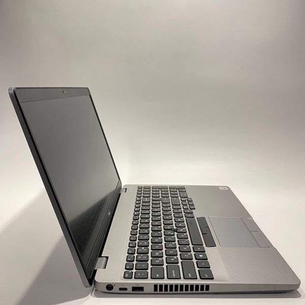 Ноутбук Dell Latitude 5511 15,6" HD i5-10300H\16 GB RAM\256 GB SSD а-1077 фото