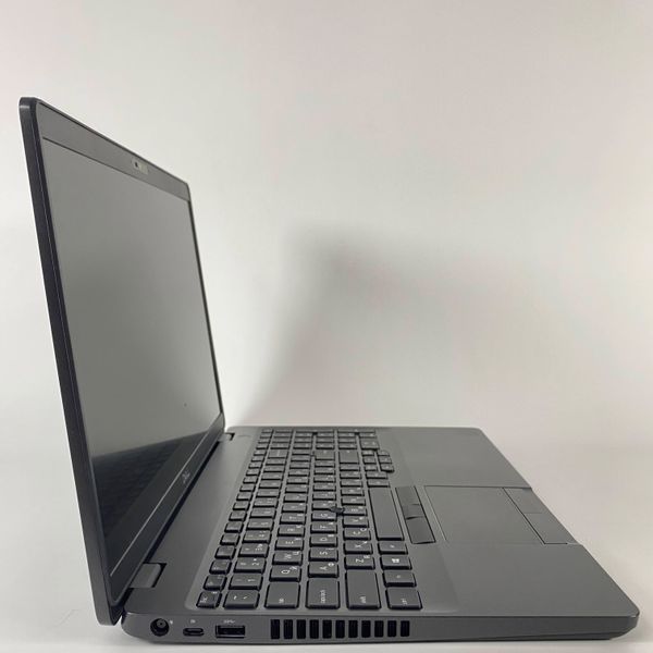 Ноутбук Dell Latitude 5500 15,6" HD i7-8665U/16 GB RAM/256 GB SSD а-1796 фото
