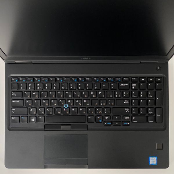 Ноутбук Dell Latitude 5590 15,6" FullHD i5-8350U\16GB RAM\256GB SSD а-1026 фото