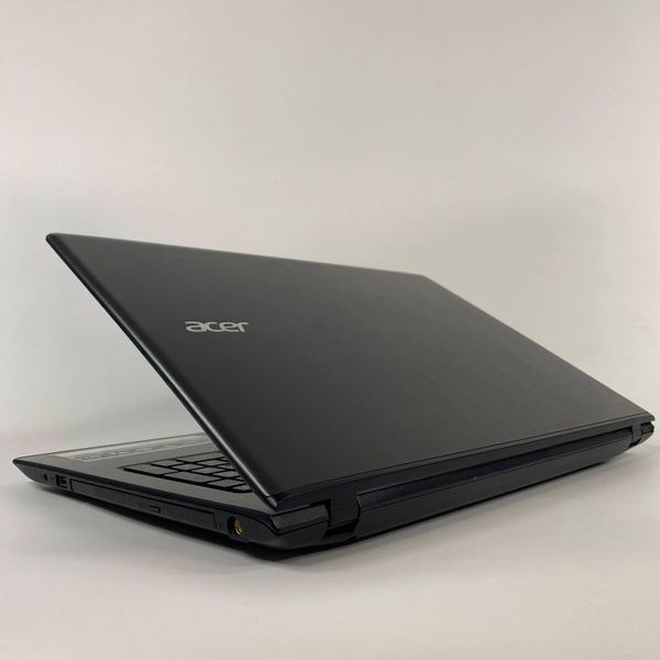 Ноутбук Acer Aspire E5-576G 15.6" HD i5-8250U\NVIDIA MX150\16GB\512SSD а-1400 фото