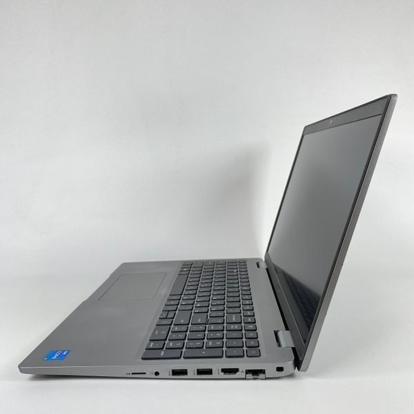 Ноутбук Dell Latitude 5520 15,6" FullHD i5-1135G7\16 GB RAM\256 GB SSD а-2964 фото