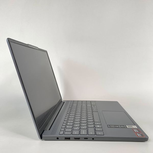 Ноутбук Lenovo IdeaPad Slim 3 15.3" FullHD+ Touch Ryzen 7 8840HS/16 RAM/512 SSD а-3079 фото