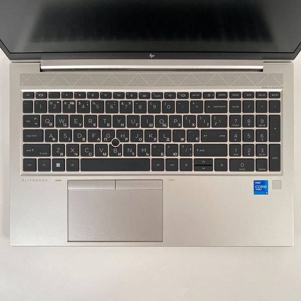 Ноутбук HP EliteBook 850 G8 15.6 FullHD i5-1145G7/16 RAM/256 SSD а-2970 фото