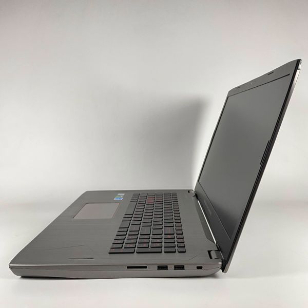 Ноутбук Asus ROG 17.3" FullHD 120Hz i7-7700HQ/16 RAM/128 SSD+1 TB HDD/Nvidia GTX 1070 8 GB а-2482 фото