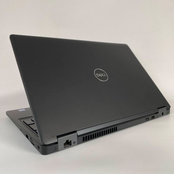 Ноутбук Dell Latitude 5590 15,6" HD i5-7300U\16 GB RAM\240 GB SSD а-3008 фото