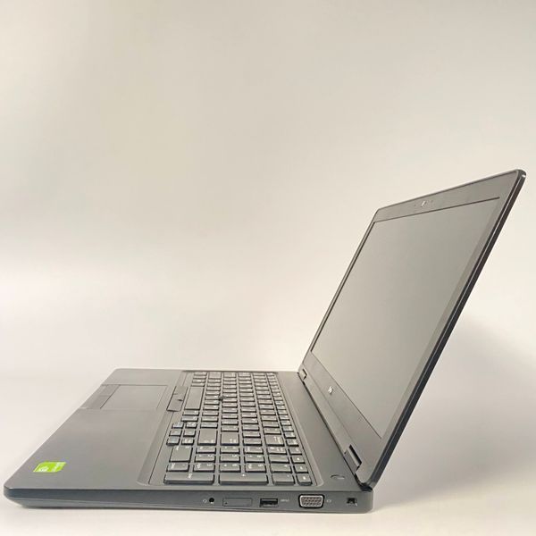 Ноутбук Dell Latitude 5591 15,6" FullHD i5-8400H\16GB RAM\512GB SSD а-796 фото